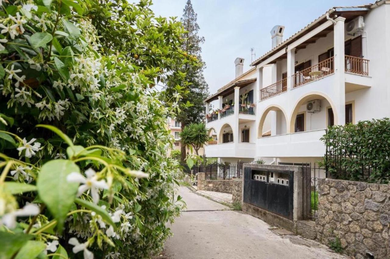 Katrin'S Apartment - Corfu Town Екстериор снимка